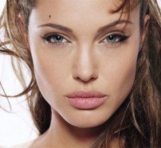 angelina_jolie_small.jpg angelina_jolie_small.jpg